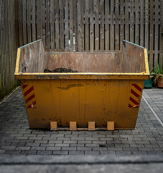 Book Cheap Midi Skip Castleford